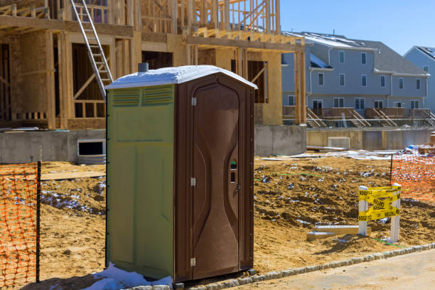 Best Portable bathroom rental  in Deep River Center, CT